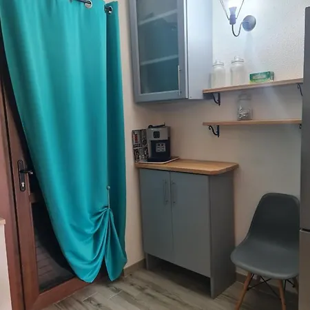 Holiday home Da Michele 2 *